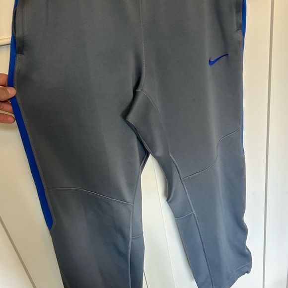 Vintage baggy Nike dri-fit trackpants - Picture 3 of 11